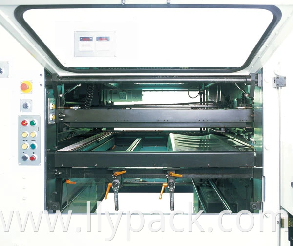 lly pack Die Cutting Machine